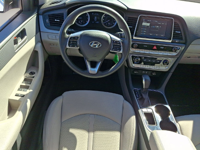 2018 Hyundai Sonata SE - Photo 11
