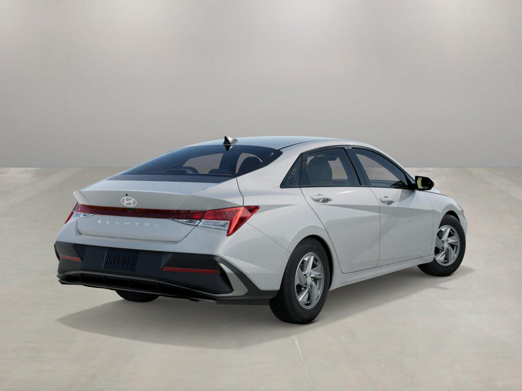New 2026 Hyundai Elantra SE Sedan