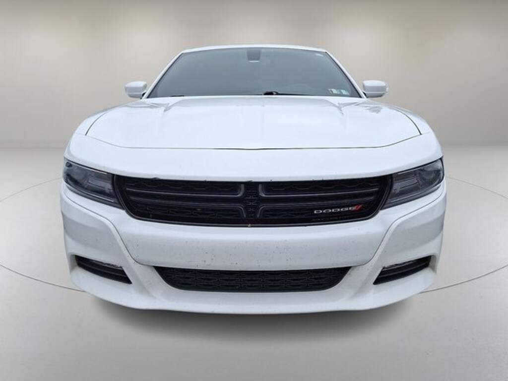 Used 2017 Dodge Charger SXT Sedan
