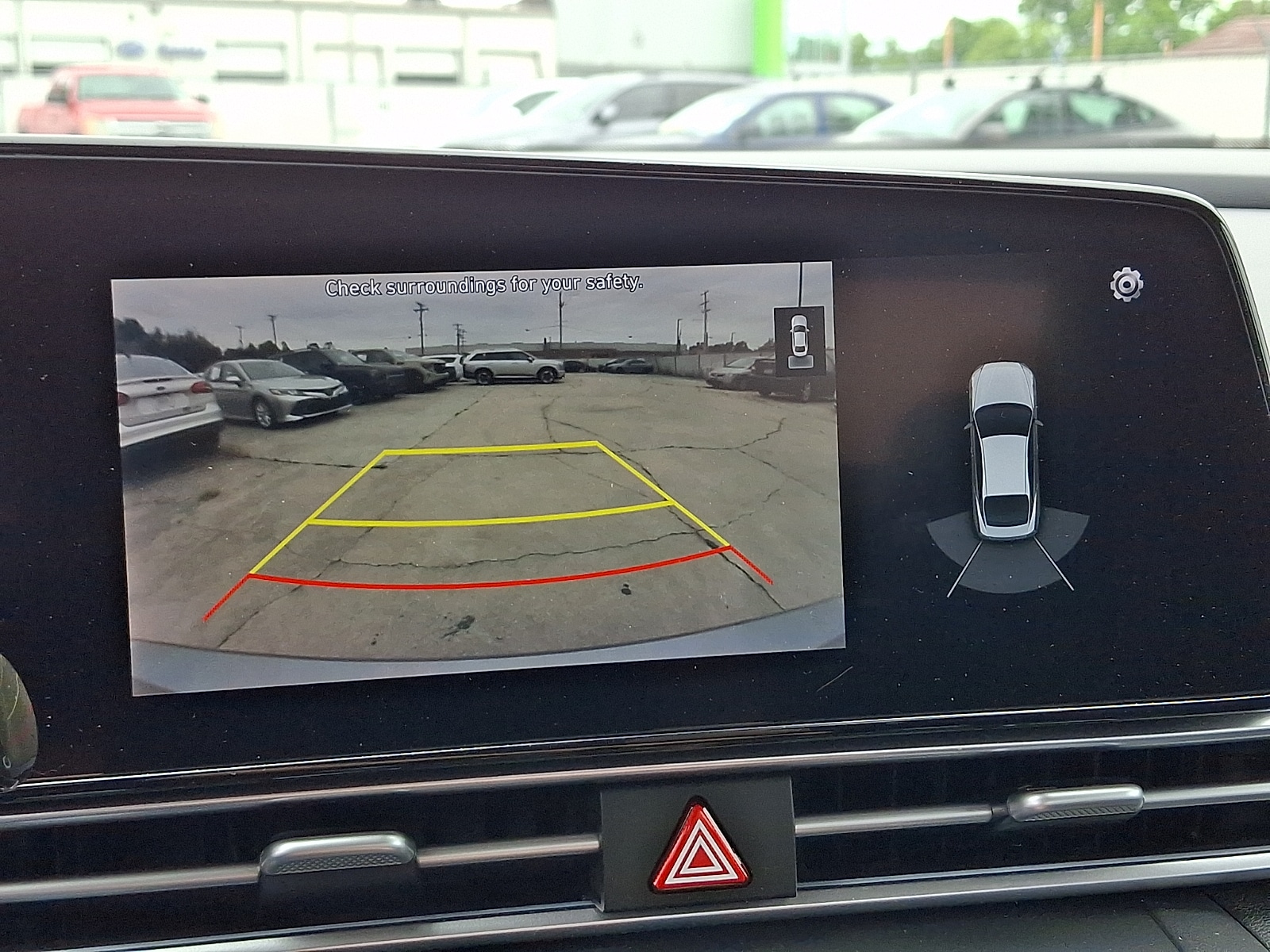 2021 Hyundai Elantra Limited - Photo 25