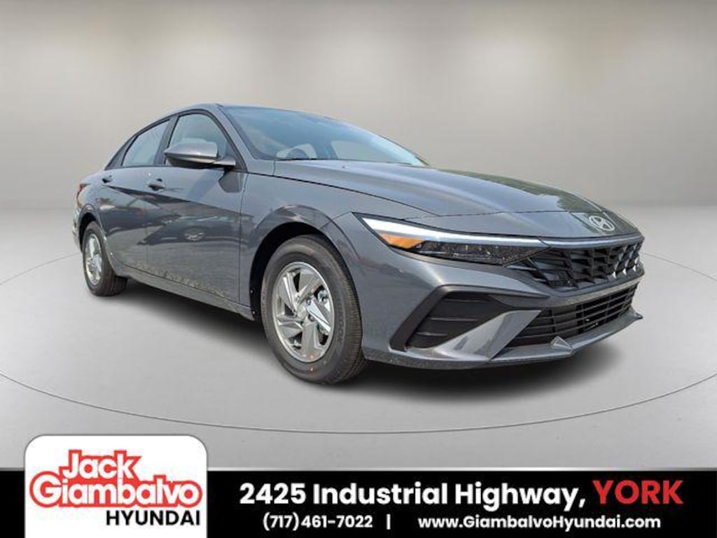 New 2026 Hyundai Elantra SE Sedan
