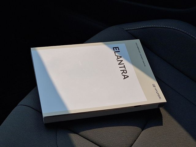 2025 Hyundai Elantra SEL - Photo 25