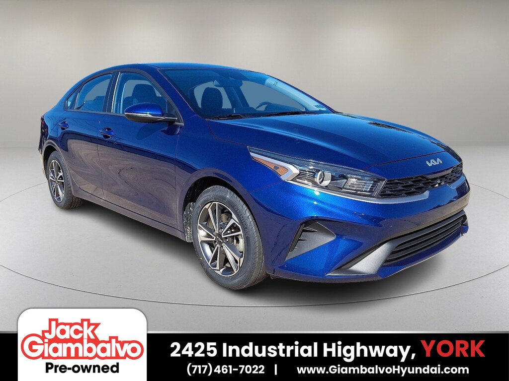 Used 2023 Kia Forte LXS Sedan