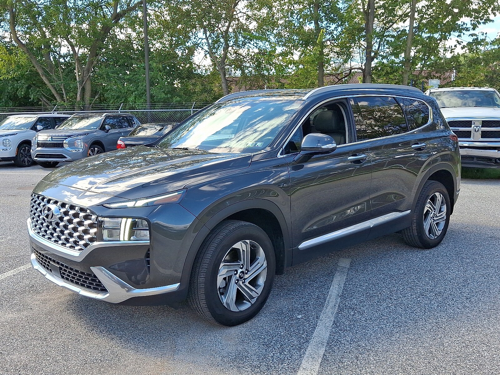 2023 Hyundai Santa Fe SEL Premium photo 3