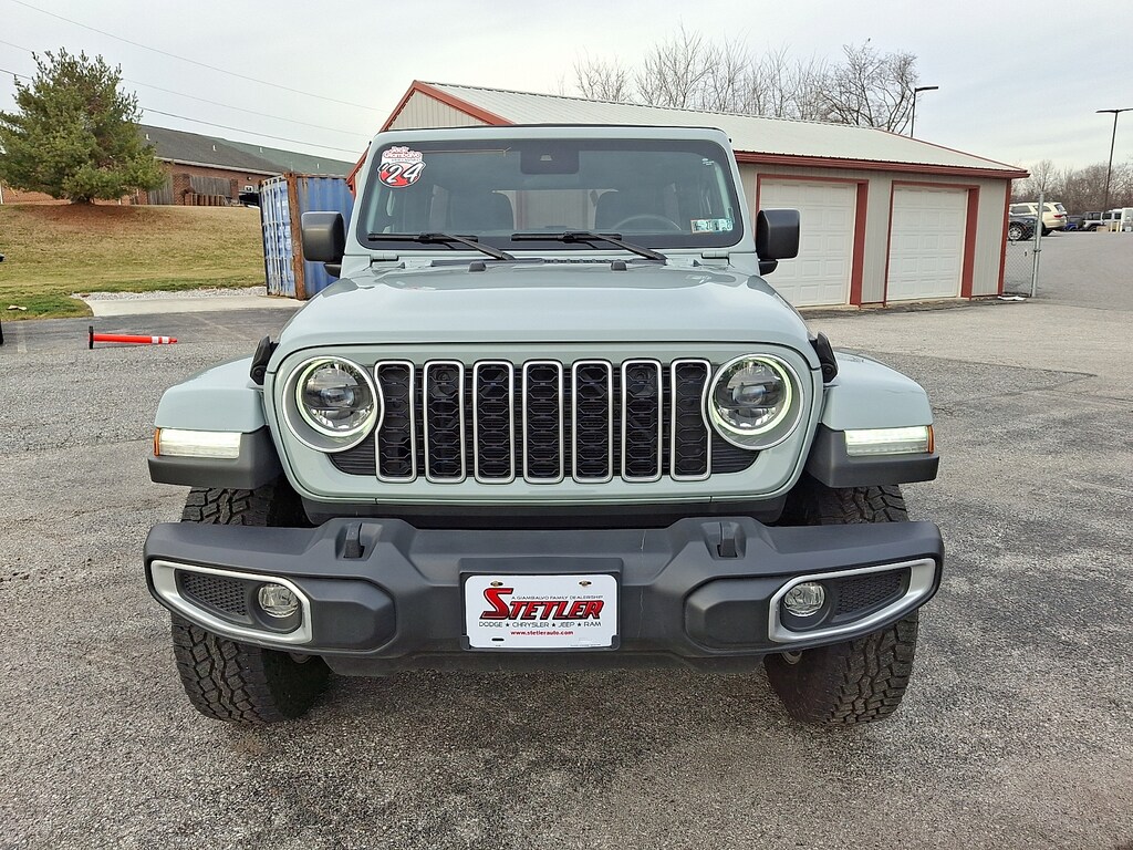 Used 2024 Jeep Wrangler Sahara SUV