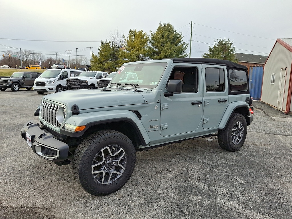 Used 2024 Jeep Wrangler Sahara SUV