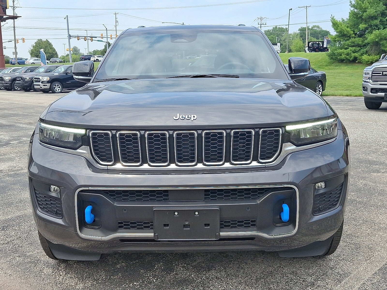 2024 Jeep Cherokee Overland 4xe photo 3
