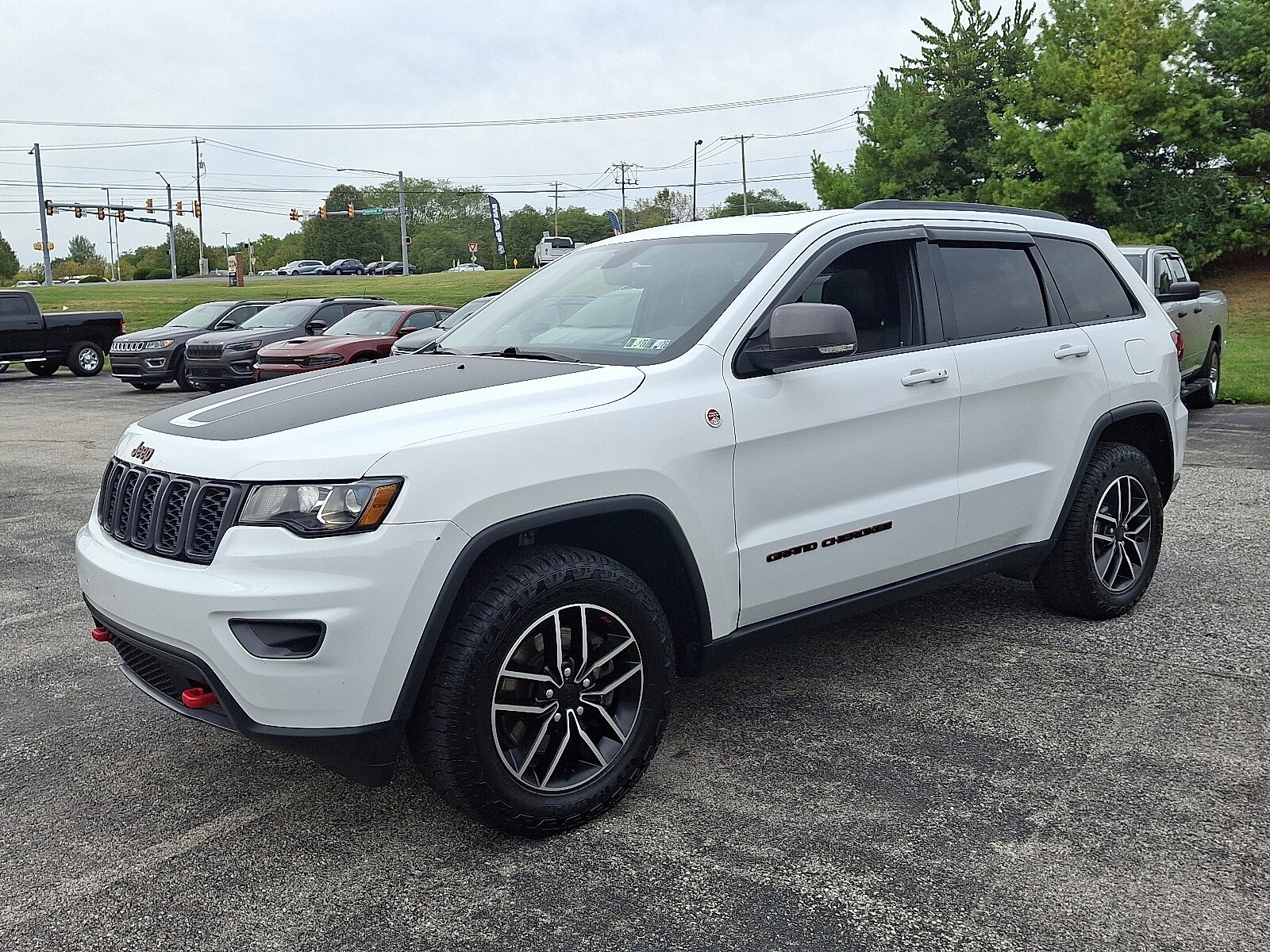 2021 Jeep Grand Cherokee Trailhawk photo 3