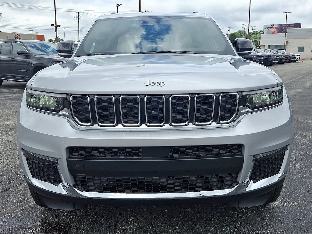 Used 2025 Jeep Grand Cherokee L Limited SUV