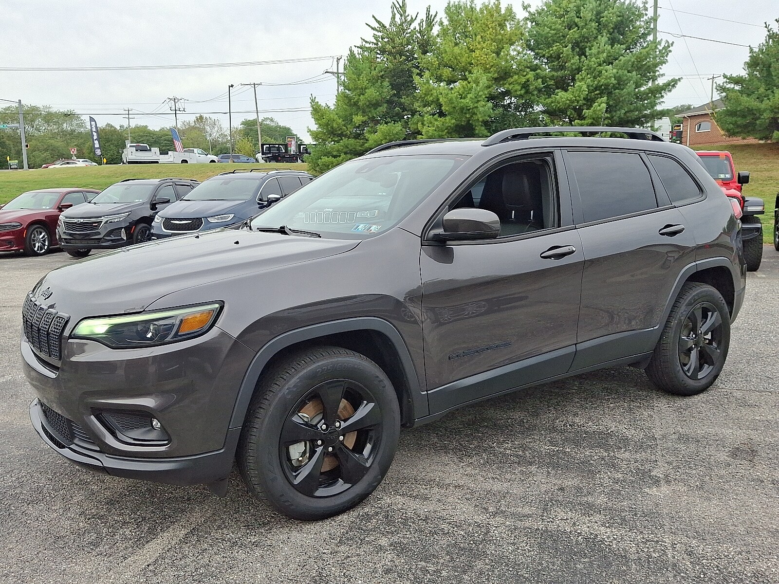 2021 Jeep Cherokee Latitude photo 3