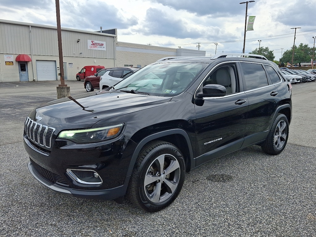 Used 2019 Jeep Cherokee Limited 4x4 SUV