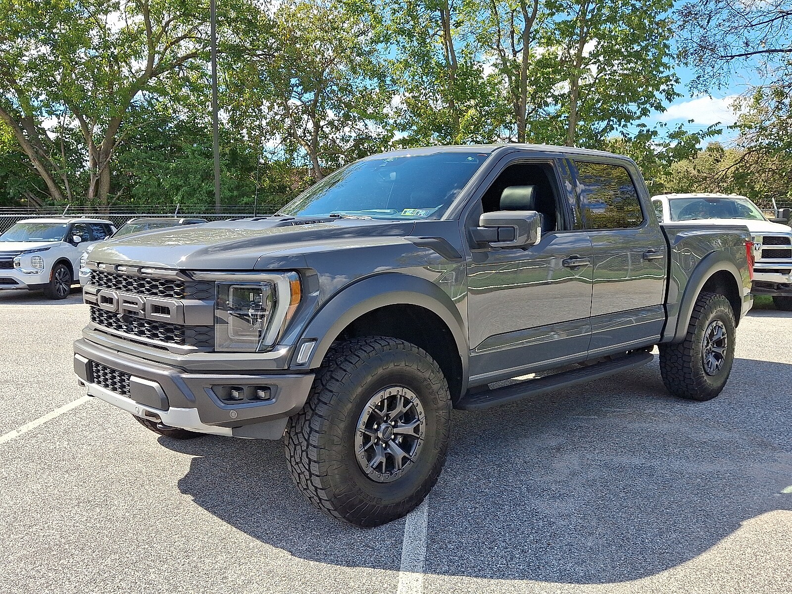 2021 Ford F-150 Raptor photo 3