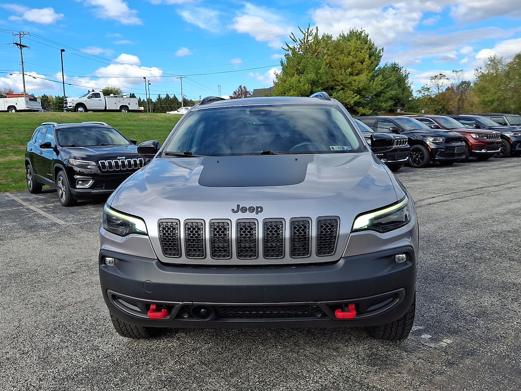 Used 2022 Jeep Cherokee Trailhawk SUV