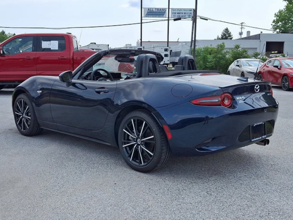 New 2026 Mazda MX-5 MIATA Grand Touring CONVERTIBLE