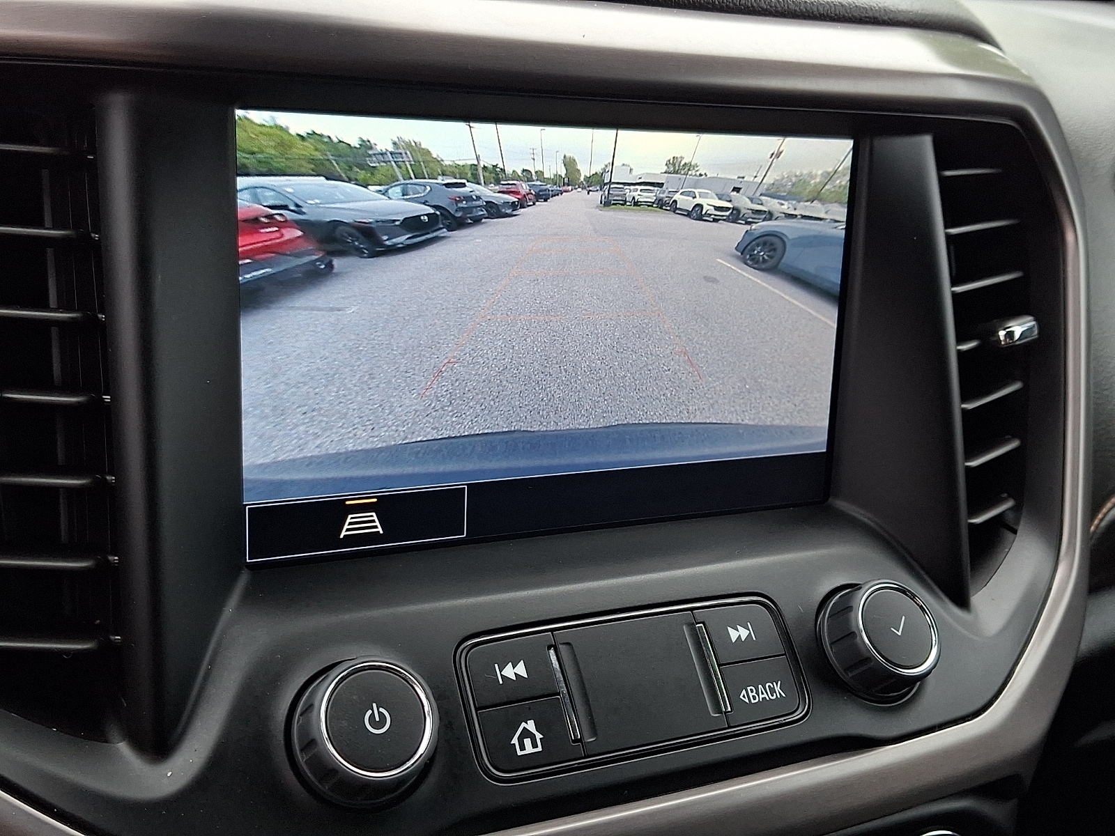 2023 GMC Acadia AT4 - Photo 20
