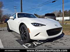 2025 Mazda MX-5 Miata RF Grand Touring CONVERTIBLE