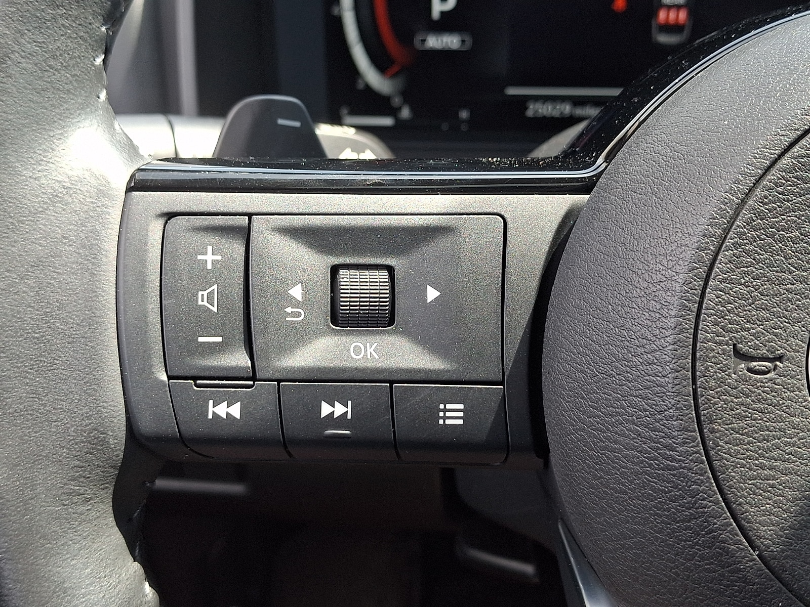 2023 Nissan Rogue Platinum - Photo 24