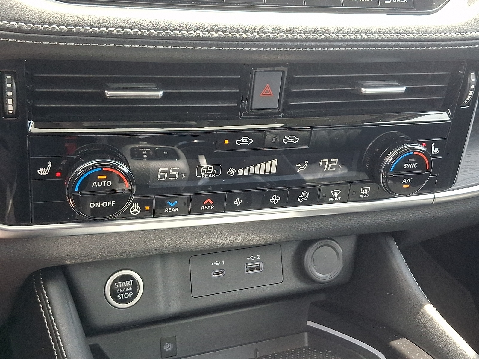 2023 Nissan Rogue Platinum - Photo 18