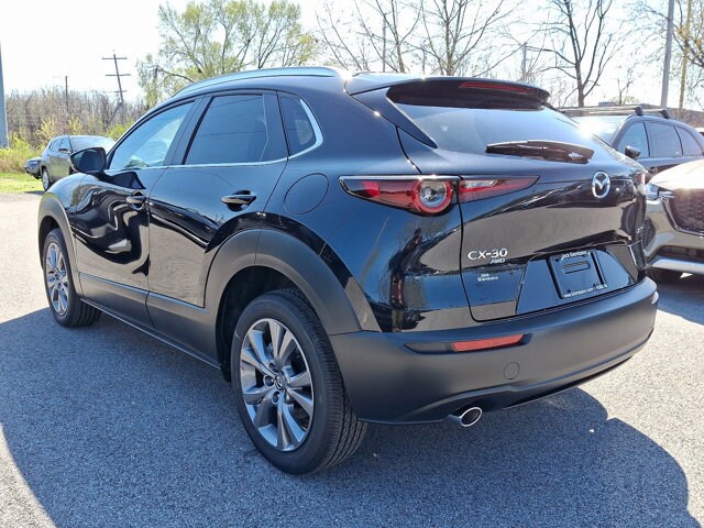 2025 Mazda CX-30 2.5 S Preferred photo 3