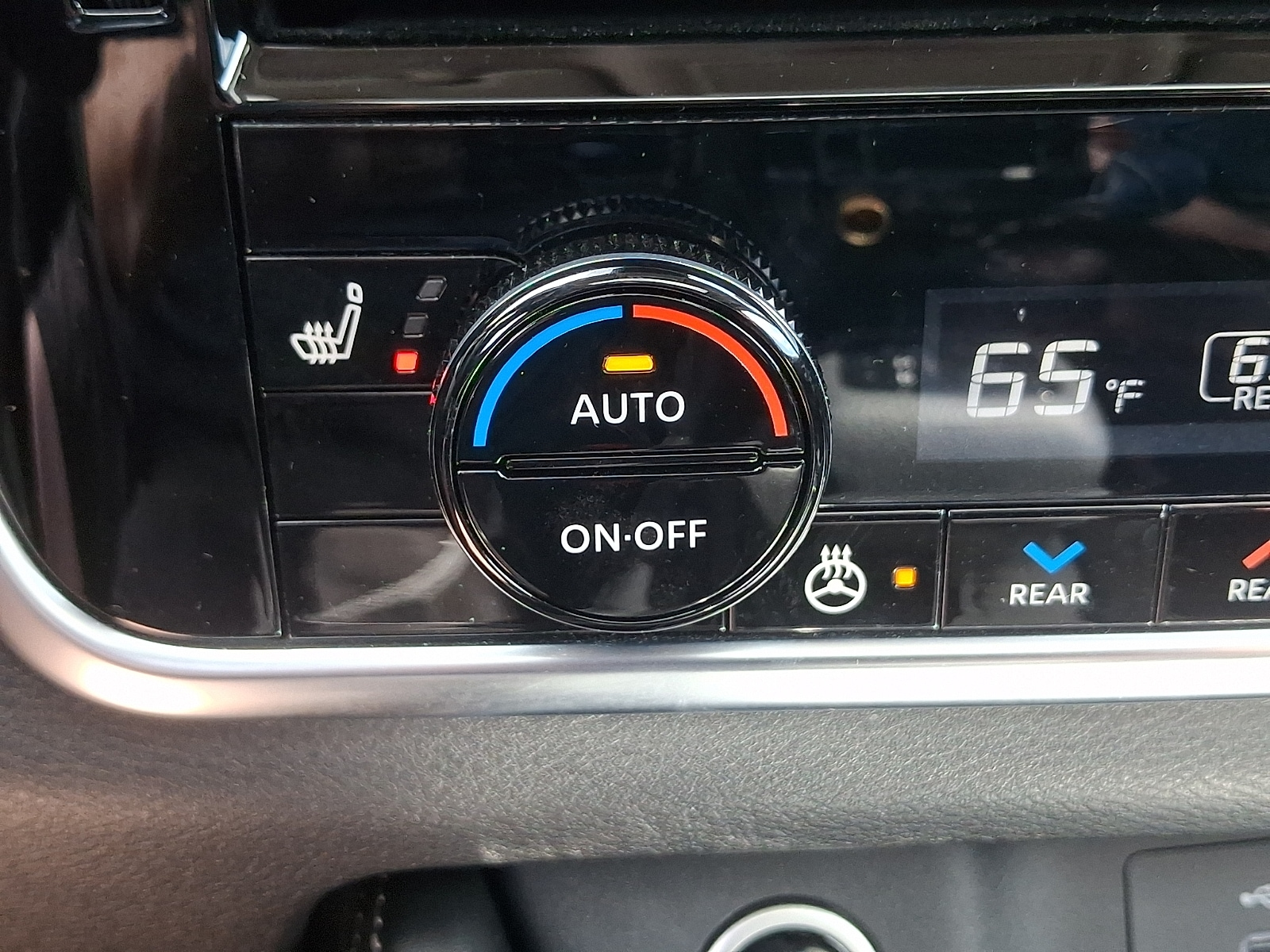 2023 Nissan Rogue Platinum - Photo 27