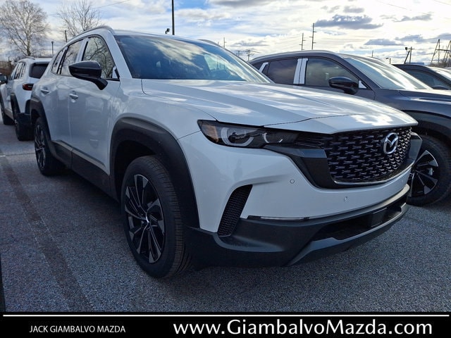 2026 Mazda CX-50 Premium Plus's photo