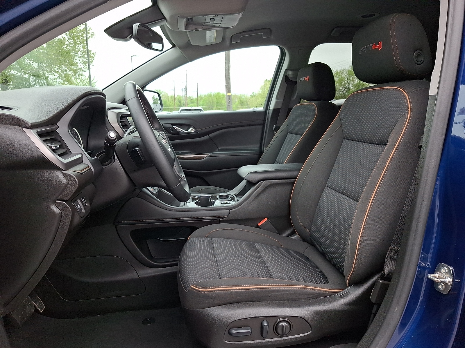 2023 GMC Acadia AT4 - Photo 15