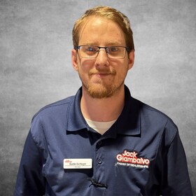 Staff member Dustin Dertinger from ID_b216f40c6184