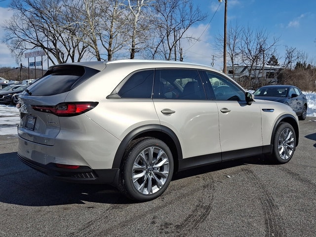 2026 Mazda CX-90 Preferred Package - Photo 5