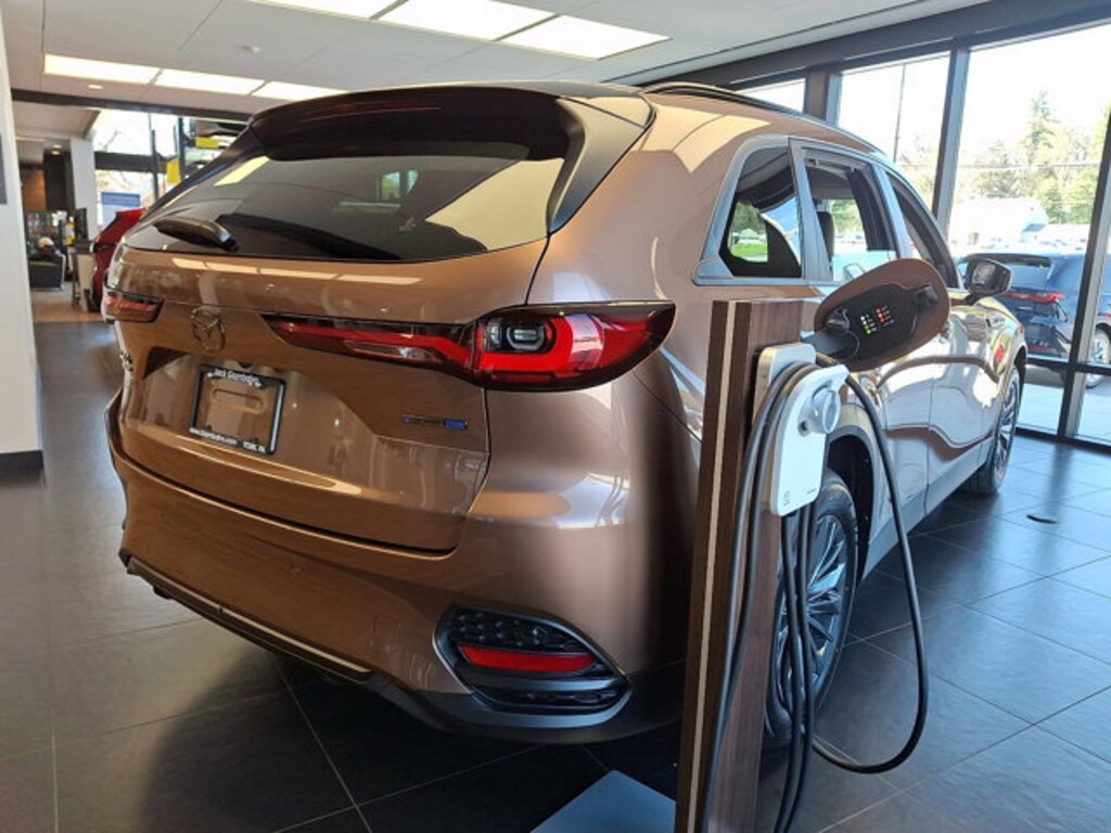 New 2026 Mazda CX-70 Plug-In Hybrid SC Plus AWD Sport Utility