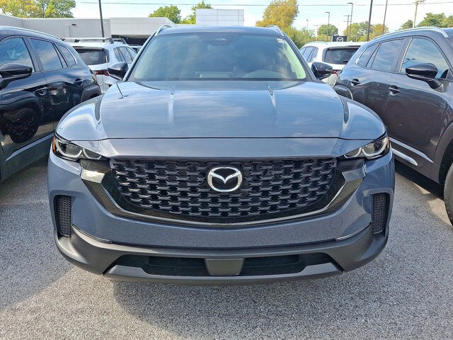 2025 Mazda CX-50 2.5 S Preferred photo 2