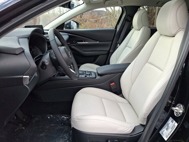 2026 Mazda CX-30 Premium - Photo 8