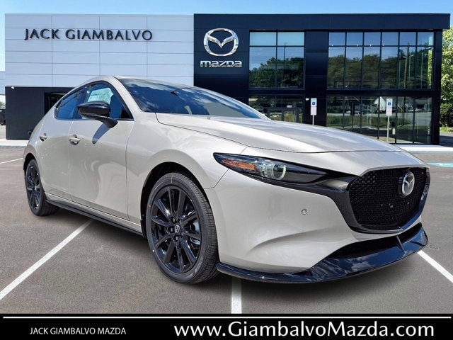 2026 Mazda CX-3 Premium Plus 2.5 AT 5-Door SKYACTIV AWD's photo
