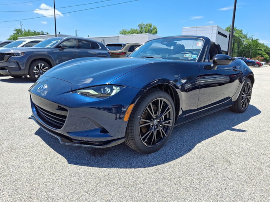 New 2026 Mazda MX-5 MIATA Club CONVERTIBLE