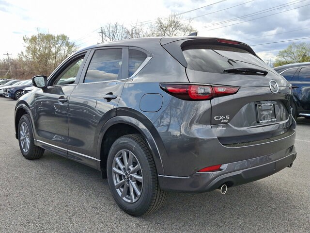 2025 Mazda CX-5 2.5 S Preferred photo 3