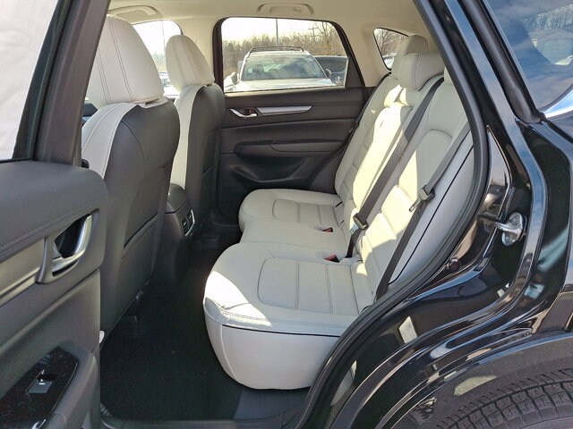 2025 Mazda CX-5 S Preferred package - Photo 10