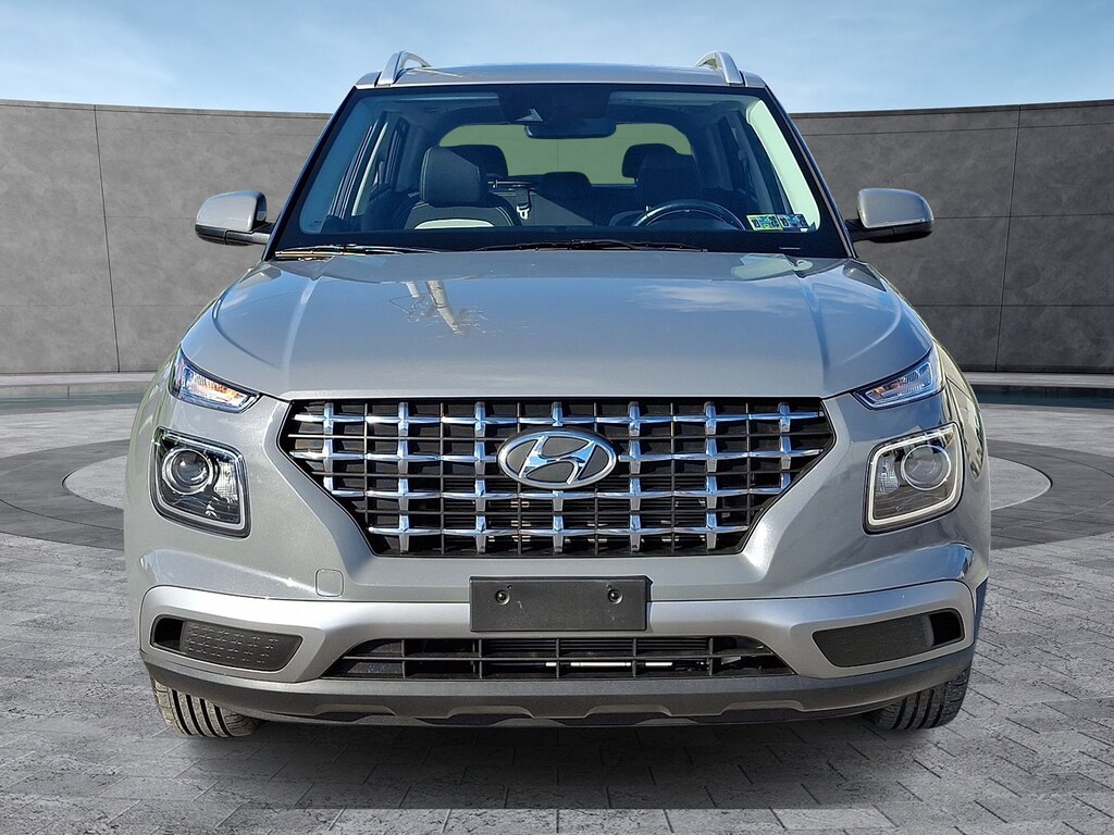 Used 2022 Hyundai Venue SEL Sport Utility