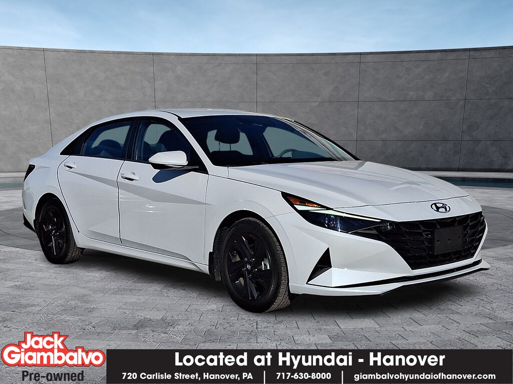 Used 2023 Hyundai Elantra SEL Sedan