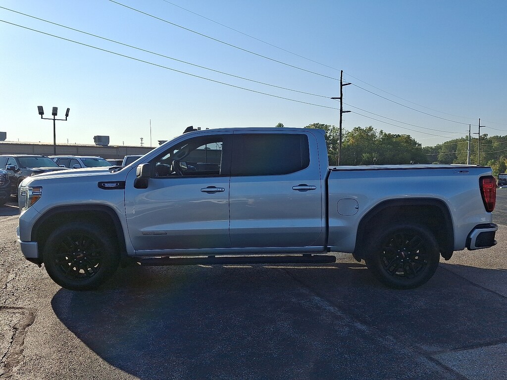 Used 2021 GMC Sierra 1500 4WD Crew Cab Short Box Elevation Crew Cab