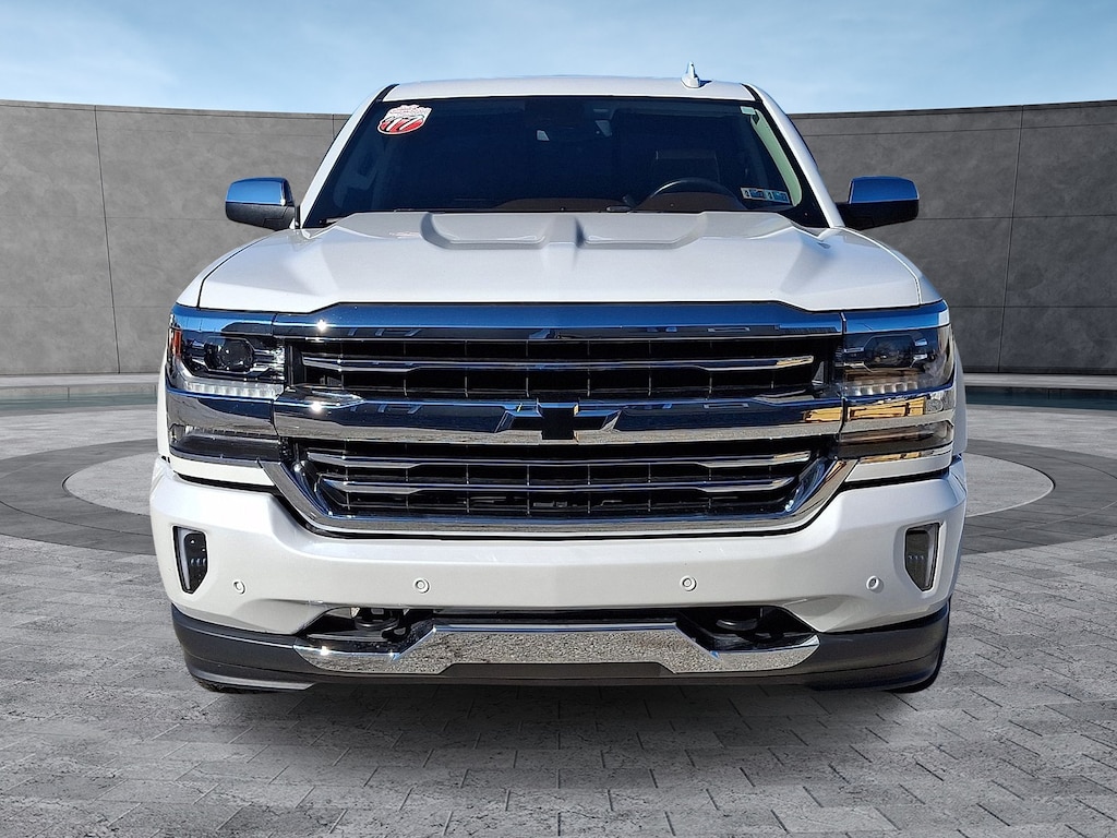 Used 2017 Chevrolet Silverado 1500 High Country Crew Cab