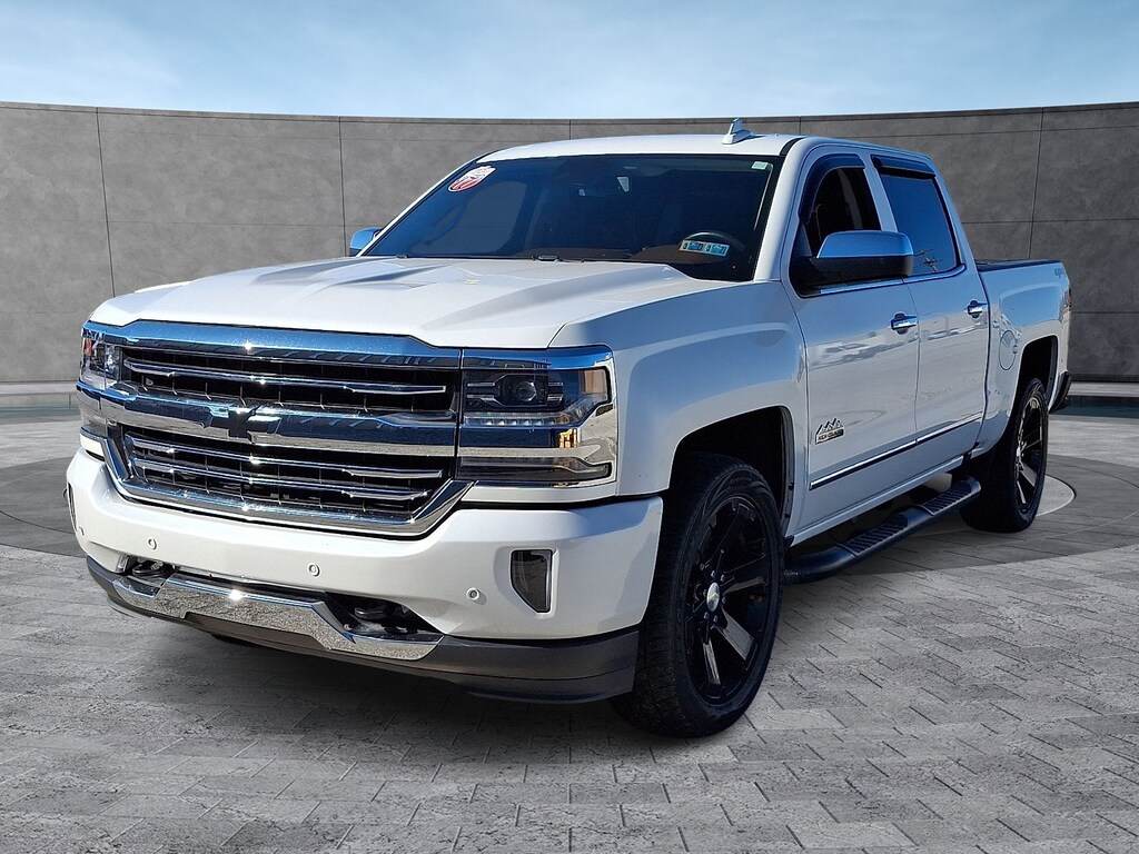 Used 2017 Chevrolet Silverado 1500 High Country Crew Cab