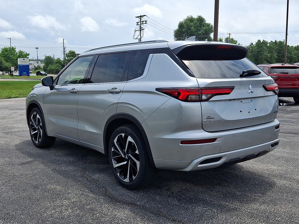 Used 2022 Mitsubishi Outlander SEL 2.5 S-AWC Sport Utility