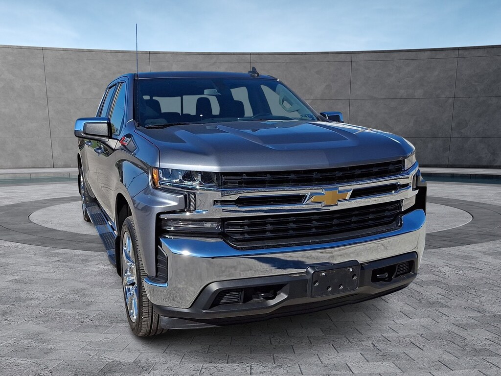Used 2020 Chevrolet Silverado 1500 4WD Crew Cab Standard Bed LT Crew Cab
