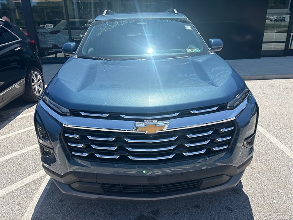 Used 2025 Chevrolet Equinox LT Sport Utility