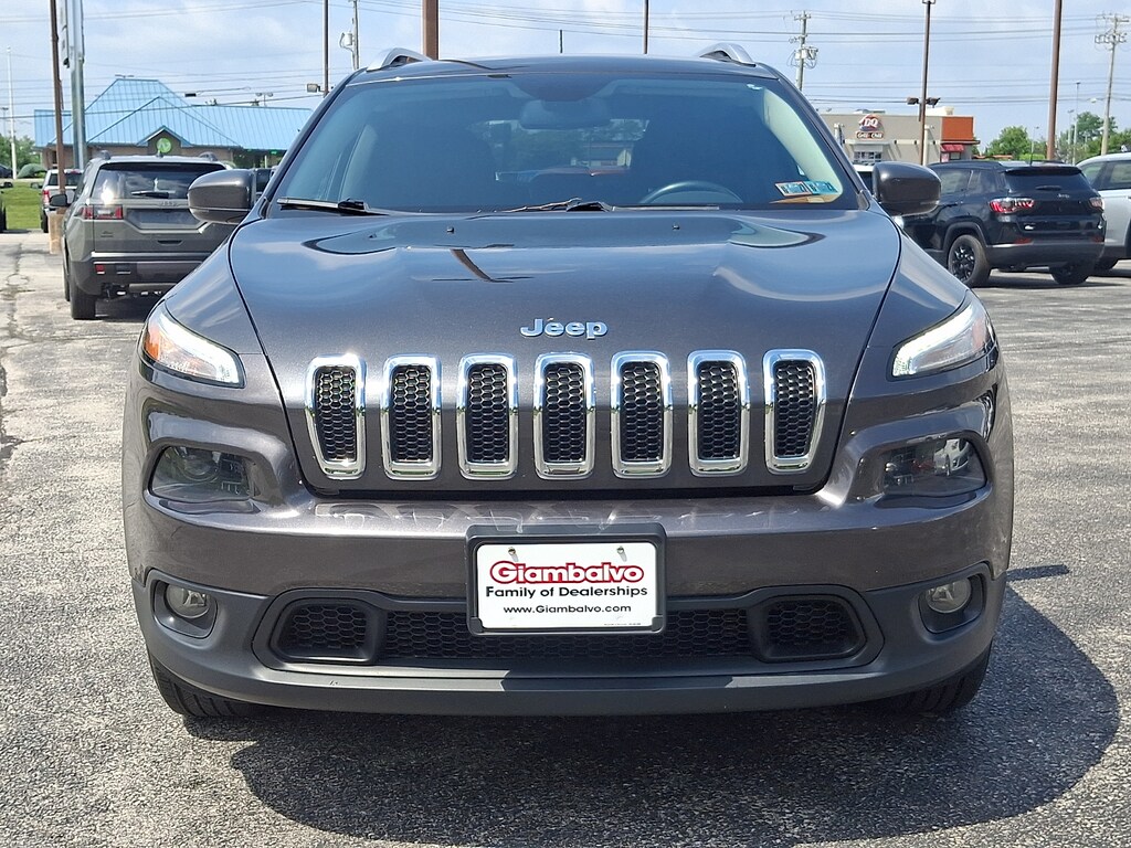 Used 2016 Jeep Cherokee Latitude Sport Utility
