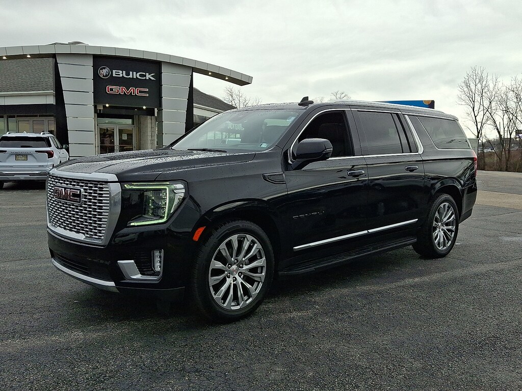 Used 2023 GMC Yukon XL 4WD Denali Sport Utility