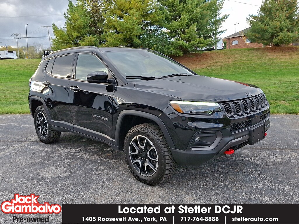Used 2024 Jeep Compass Trailhawk 4x4 Sport Utility