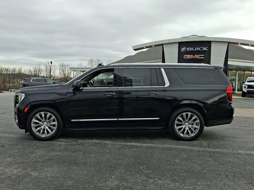 Used 2023 GMC Yukon XL 4WD Denali Sport Utility