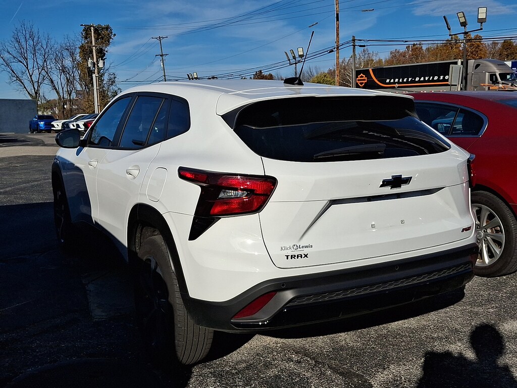 Certified 2025 Chevrolet Trax FWD 1RS Sport Utility