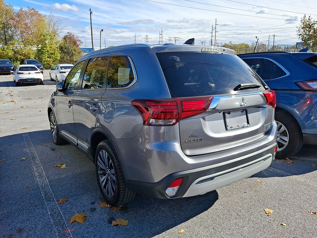 Used 2019 Mitsubishi Outlander SEL Sport Utility