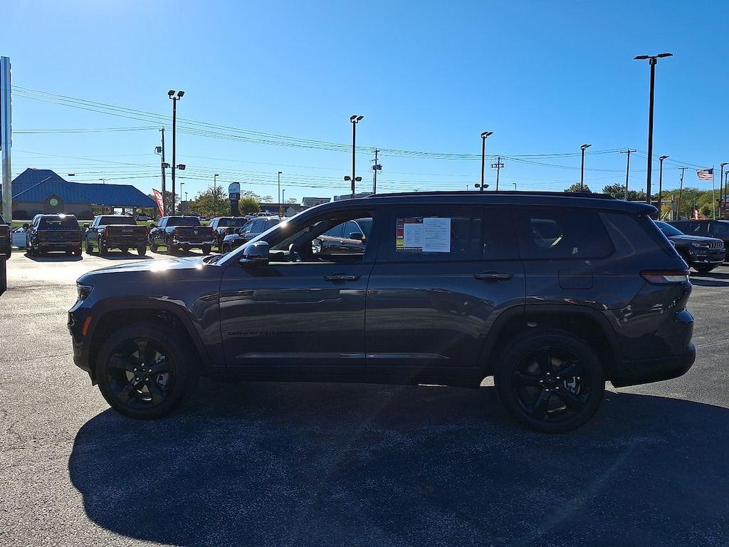 Certified 2025 Jeep Grand Cherokee L Altitude X 4x4 Sport Utility
